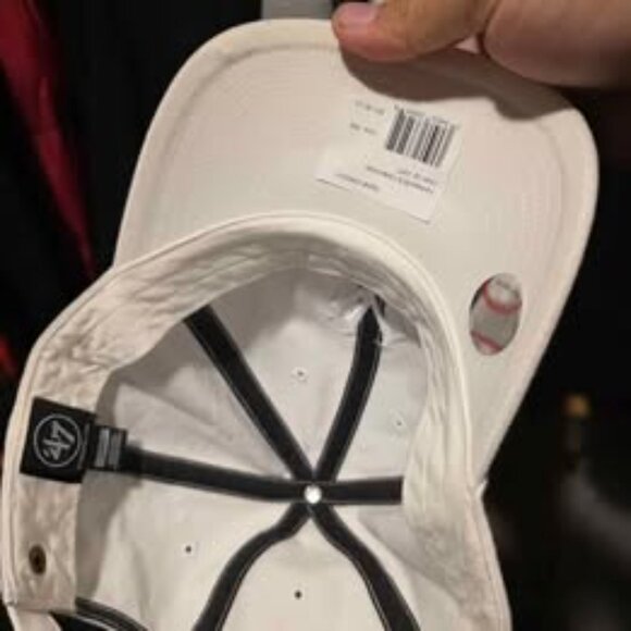 47 Brand Yankees Clean Up Dad Hat All White Brand New - Picture 2 of 2
